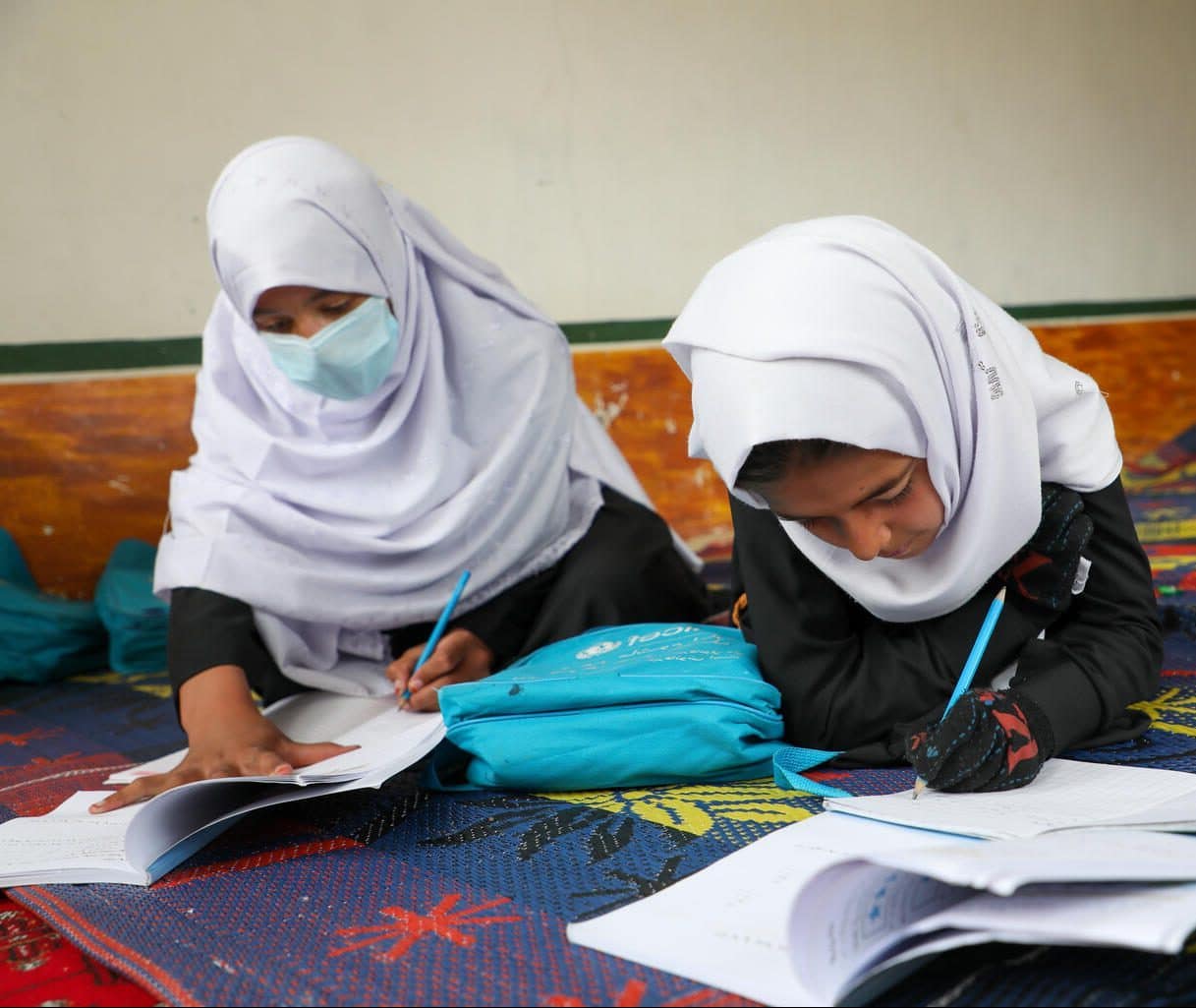 Les filles d’Afghanistan doivent retourner à l’école sans délai UNICEF