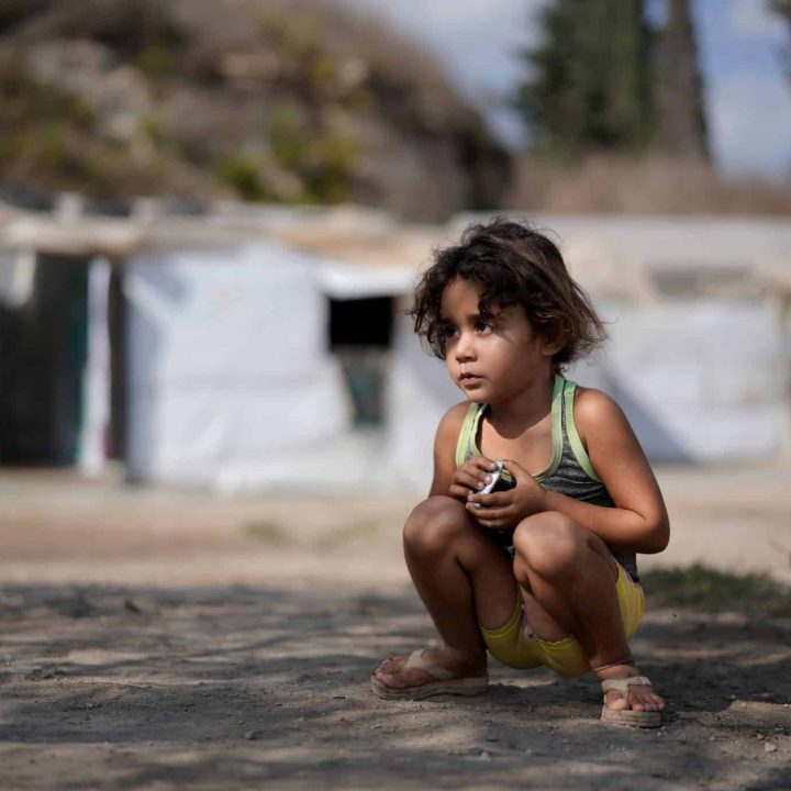 Dalal, 4 ans. La crise qui ne cesse de s'aggraver au Liban a un impact disproportionné sur les plus vulnérables de la société. © UNICEF/UN0553706/Choufany