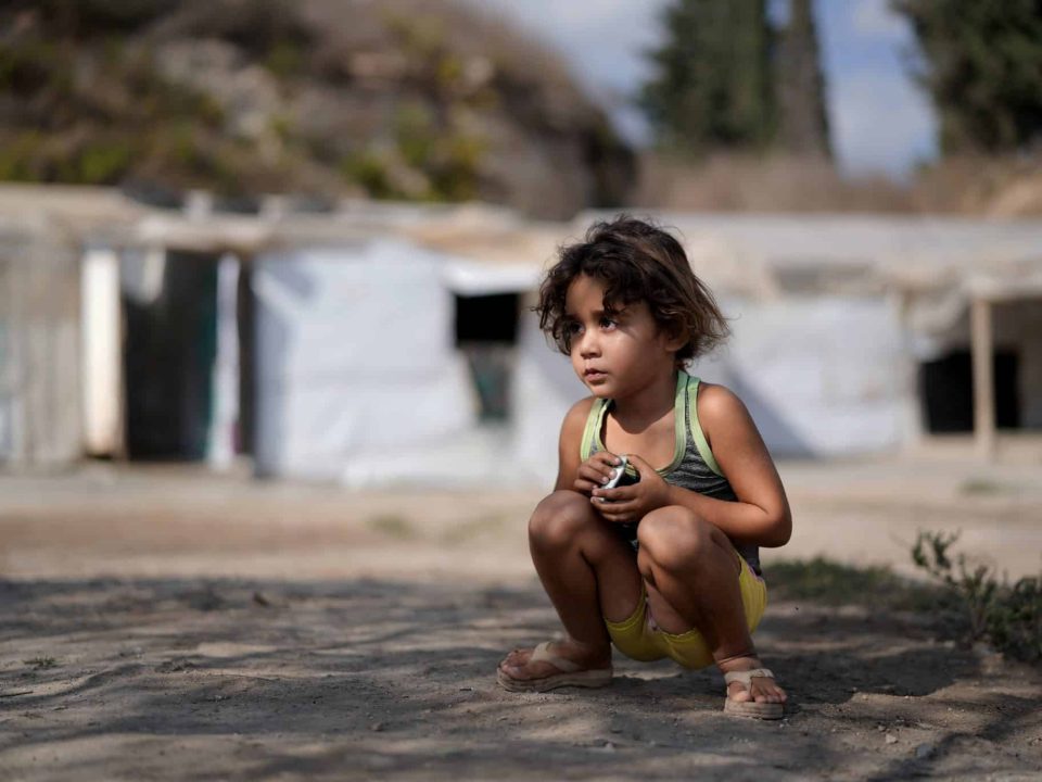 Dalal, 4 ans. La crise qui ne cesse de s'aggraver au Liban a un impact disproportionné sur les plus vulnérables de la société. © UNICEF/UN0553706/Choufany