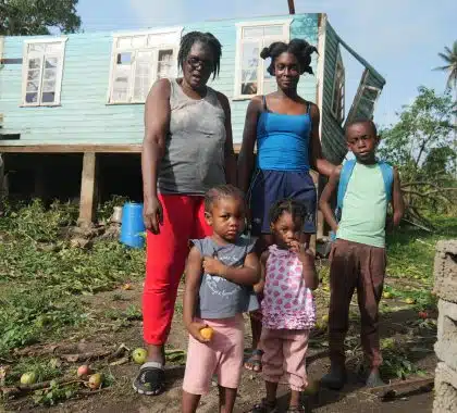 Caraïbes : au moins 3 millions d’enfants menacés par l’ouragan Beryl