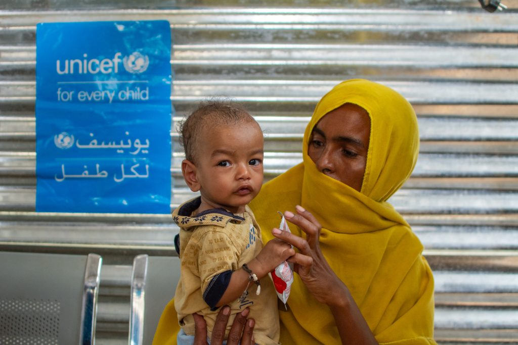 Mahmoud, 9 mois, souffre de malnutrition aiguë sévère. © UNICEF/UNI607344/Ahmed