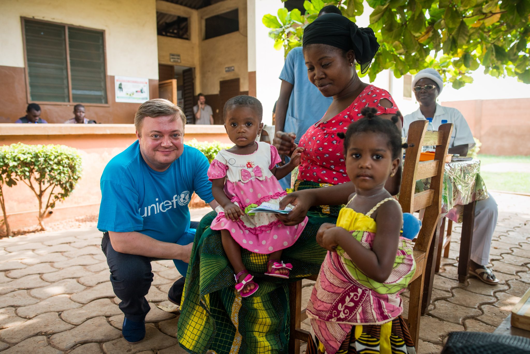 Mikko Franck visite la section santé du district de Zogbodom-Bohicon-Zakpota, au Bénin, le 15 février 2018.