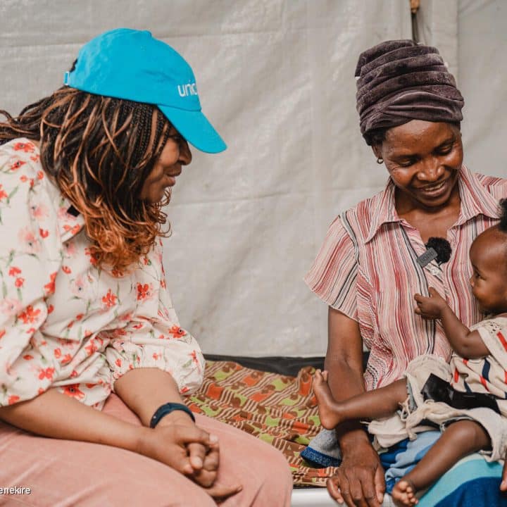 Vanessa, 3 ans, souffre de malnutrition, hôpital général Nyiragongo, soutenu par l'UNICEF, dans la province du Nord-Kivu, en République démocratique du Congo, le 6 septembre 2024. © UNICEF/UNI639937/Benekire