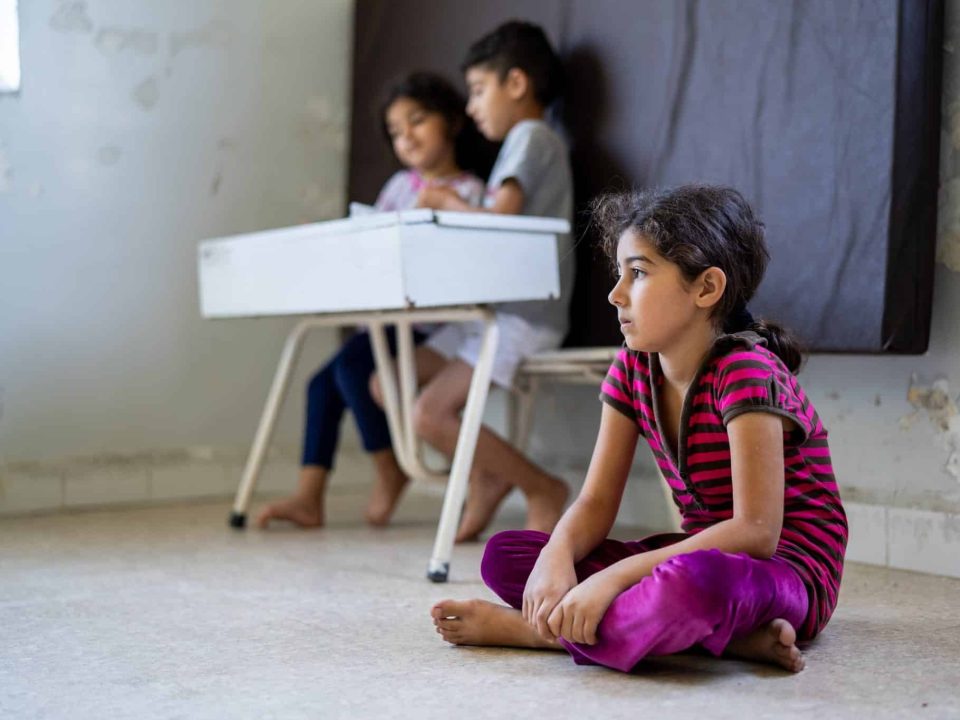 Depuis l'escalade des hostilités en septembre 2024, plus d'1 million de personnes, dont 300 000 enfants ont été déplacées. © UNICEF/UNI651861/Choufany